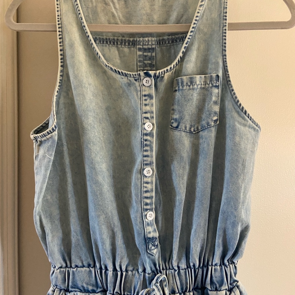 Sleeveless Light Wash Denim Jumpsuit / Romper